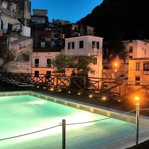 Cartiera With Pool By Amalfivacation Apartment