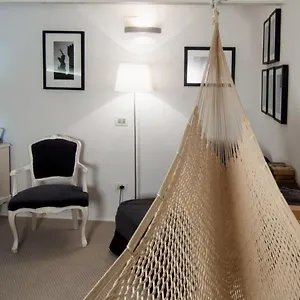 Apartment Slow Time In